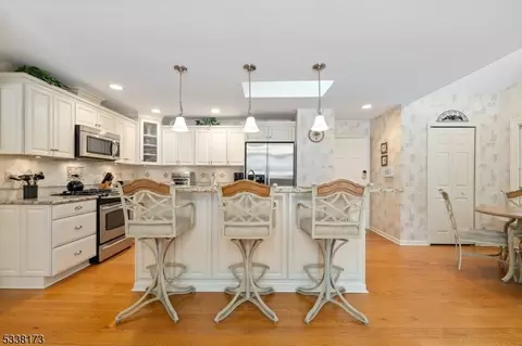 4 Sturbridge Cir, Wayne, NJ 07470 photo 17