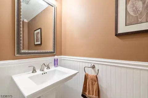 4 Sturbridge Cir, Wayne, NJ 07470 photo 26