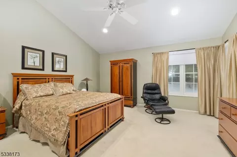 4 Sturbridge Cir, Wayne, NJ 07470 photo 27