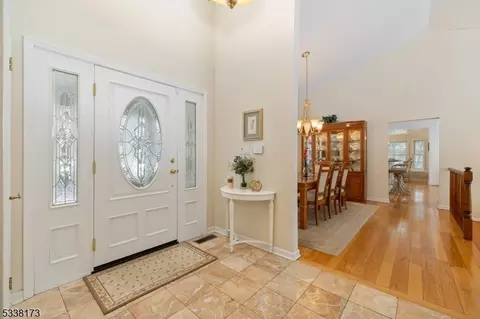 4 Sturbridge Cir, Wayne, NJ 07470 photo 6