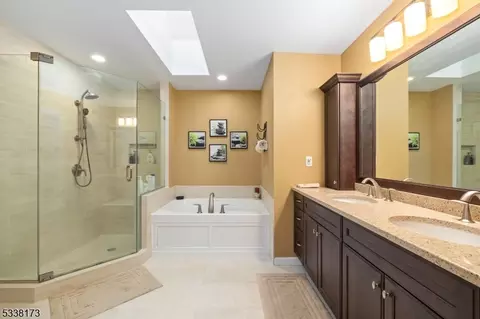 4 Sturbridge Cir, Wayne, NJ 07470 photo 30