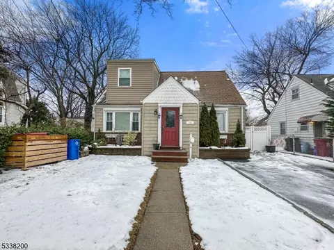 16 Cortland St, Nutley, NJ 07110