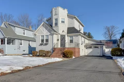 4 Elmwood Ave, Pequannock Twp, NJ 07440