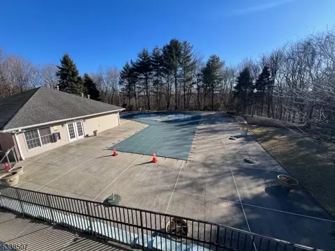75 Spring Hill Cir, Wayne, NJ 07470 photo 27