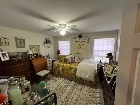 75 Spring Hill Cir, Wayne, NJ 07470 photo 25