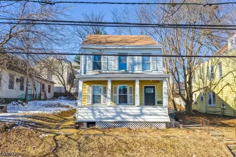 127-131 N 5th St, Paterson, NJ 07522