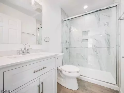 23 Ferndale Rd, Wayne, NJ 07470 photo 14