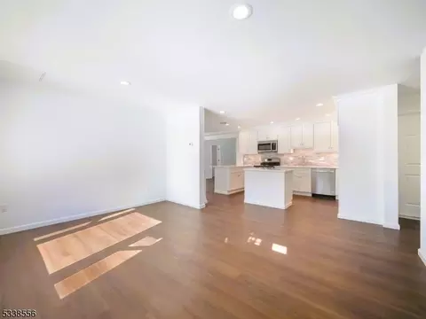 23 Ferndale Rd, Wayne, NJ 07470 photo 8