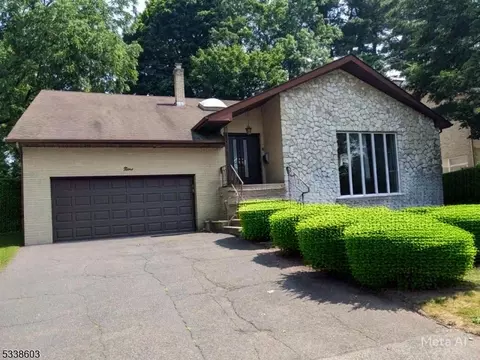 9 Garfield Ave, Clifton, NJ 07012