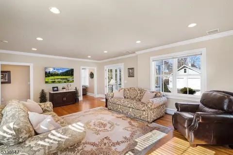 44 E Main St, Mendham, NJ 07945 photo 17