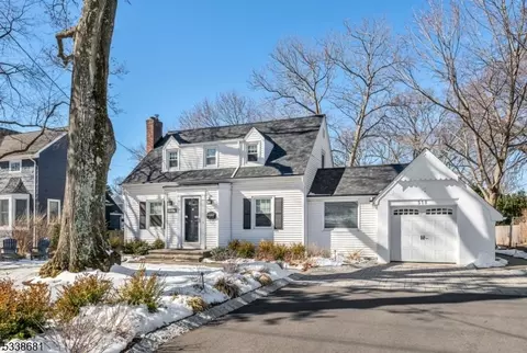 518 S Maple Ave, Glen Rock, NJ 07452