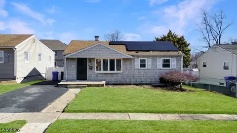 6 Kosene St, Woodbridge Twp, NJ 07095