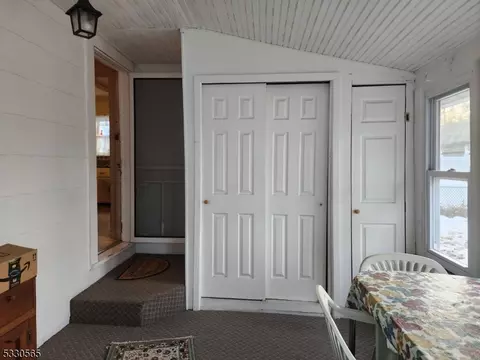 109 Westview Ave, Paramus, NJ 07652 photo 21