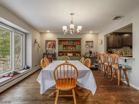 49 Ponds Cir, Wayne, NJ 07470 photo 11