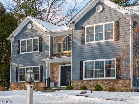 19 Crest Dr, Bernards, NJ 07920 photo 50