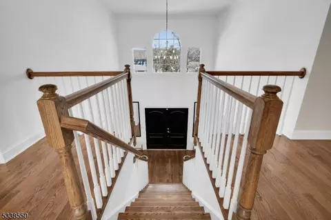 19 Crest Dr, Bernards, NJ 07920 photo 37