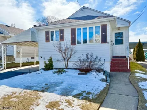 149 Carlyle Ct, Carlstadt, NJ 07072
