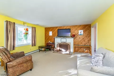886 Alps Rd, Wayne, NJ 07470 photo 14