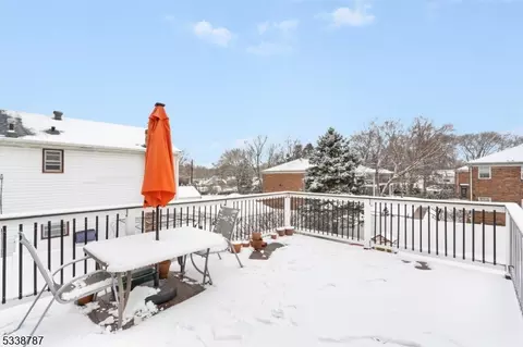 22 Colonial Ter, Springfield, NJ 07081 photo 25