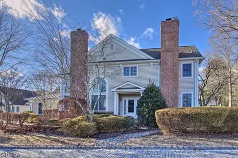 5 Polo Club Rd, Far Hills, NJ 07931