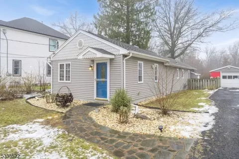 331 Sunnyside Ter, Bridgewater, NJ 08807