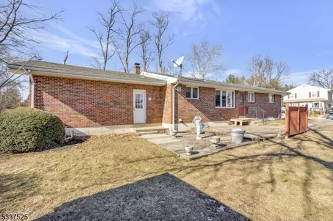 450 Dorn Ave, Middlesex, NJ 08846 photo 25