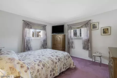 450 Dorn Ave, Middlesex, NJ 08846 photo 13