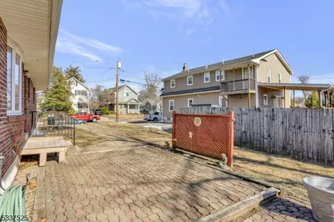 450 Dorn Ave, Middlesex, NJ 08846 photo 26