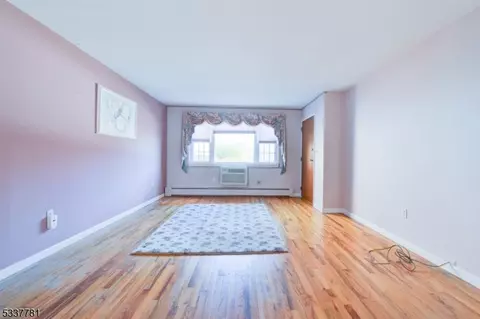 38 Atherton Ct # A, Wayne, NJ 07470 photo 5