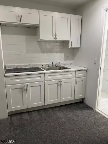 427 John St, Plainfield, NJ 07060 photo 6