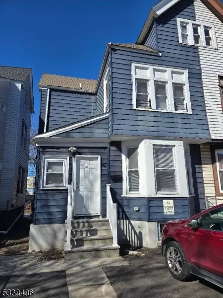 51 N 18th St, East Orange, NJ 07017