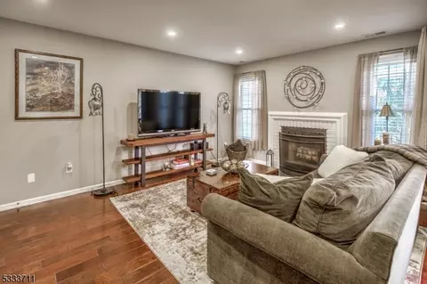 46 Cambridge Rd, Bedminster, NJ 07921 photo 9