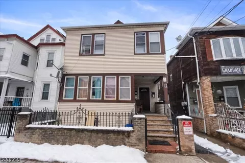 66 Jackson St, Passaic, NJ 07055