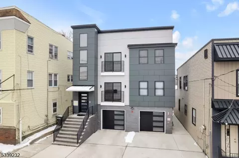 204 Long Ave, Hillside, NJ 07205