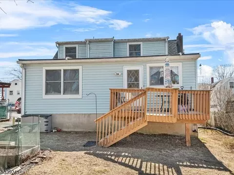 34 Saint George Pl, Wanaque Boro, NJ 07420 photo 37