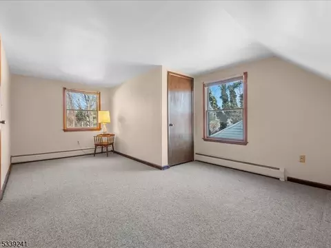 34 Saint George Pl, Wanaque Boro, NJ 07420 photo 27