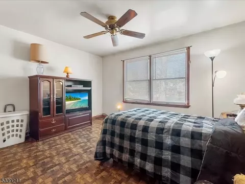 34 Saint George Pl, Wanaque Boro, NJ 07420 photo 19