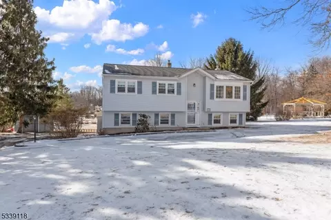 23 Paula, Washington Twp, NJ 07853