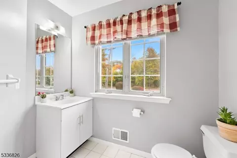 1 Daisy Rd, Berkeley Heights, NJ 07922 photo 7