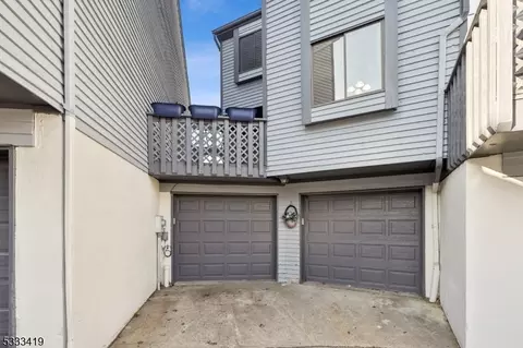 8 Delbarton Ct, Hackettstown, NJ 07840 photo 19
