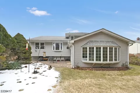 152 Broadview Ter, Paramus, NJ 07652 photo 28