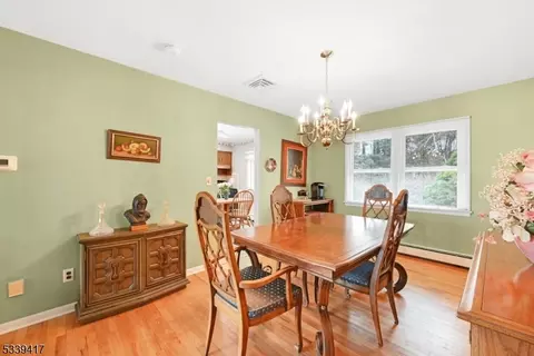 152 Broadview Ter, Paramus, NJ 07652 photo 12
