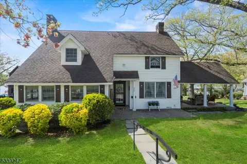 222 Long Pond Rd, West Milford Twp, NJ 07421