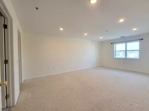 39 Union St #405, Hackensack, NJ 07601 photo 11