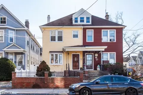 928 E Jersey St, Elizabeth, NJ 07201