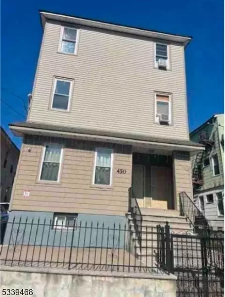 450 E 26th St, Paterson, NJ 07514