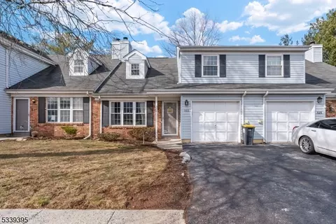 322 Classon Ct, Somerset, NJ 08873