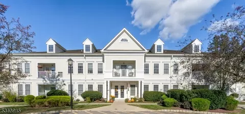 6015 Brookfield Glen Dr #15, Belvidere, NJ 07823