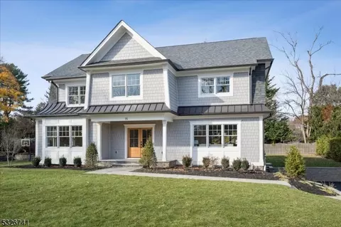 15 Noe Ave, Madison, NJ 07940