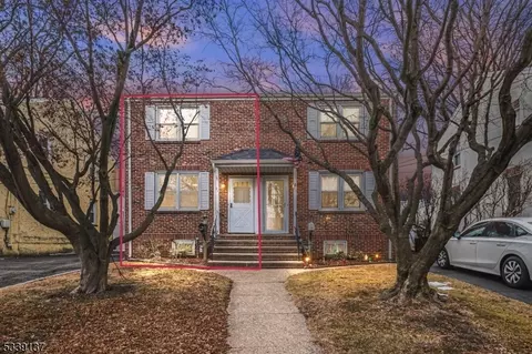 21 Myrtle St, Cranford, NJ 07016